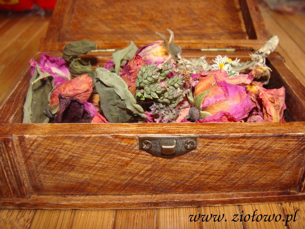 Potpourri i mieszanki zapachowe ziół i przypraw Blog Ziołowo